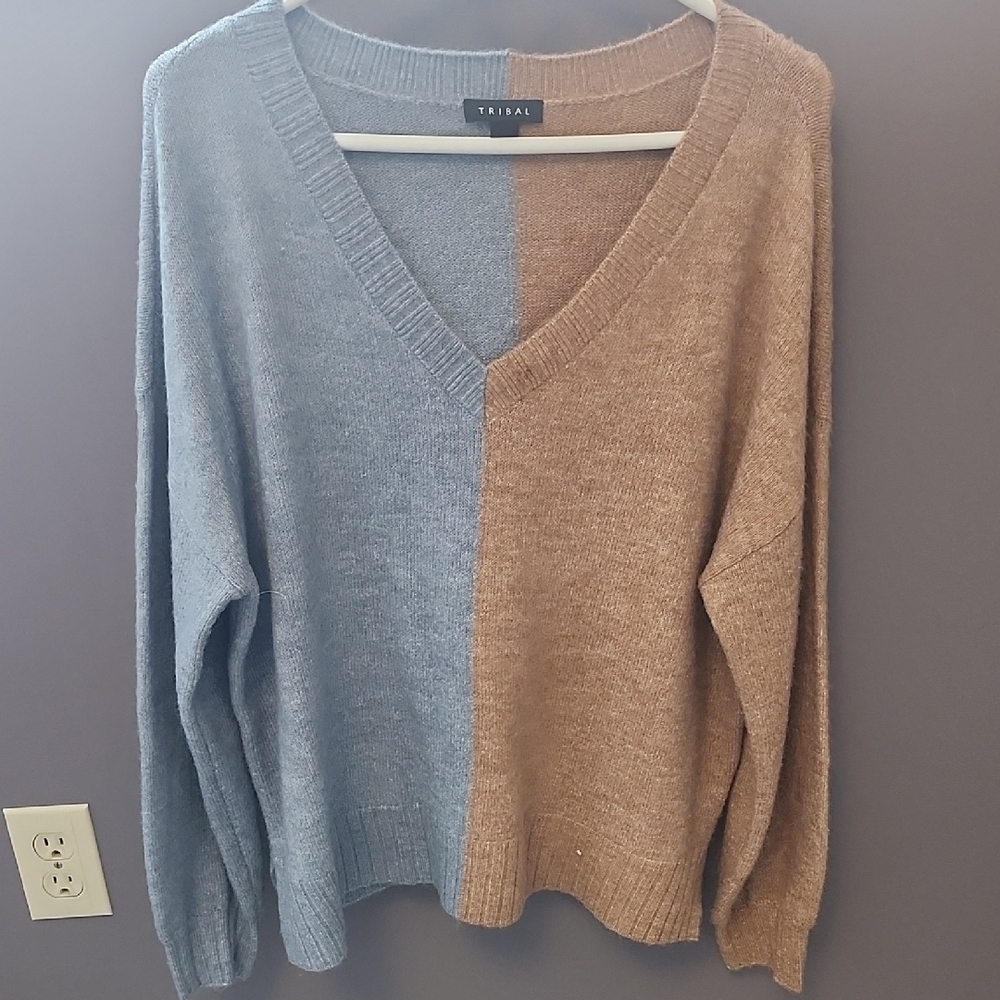 Tribal Color Block V-Neck Sweater in Blue and Brown